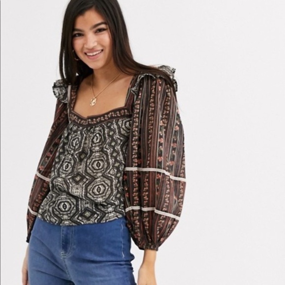 Free People Mostly Meadow Boxy Boho Peasant Blouse Black Combo Size XL Ruffle